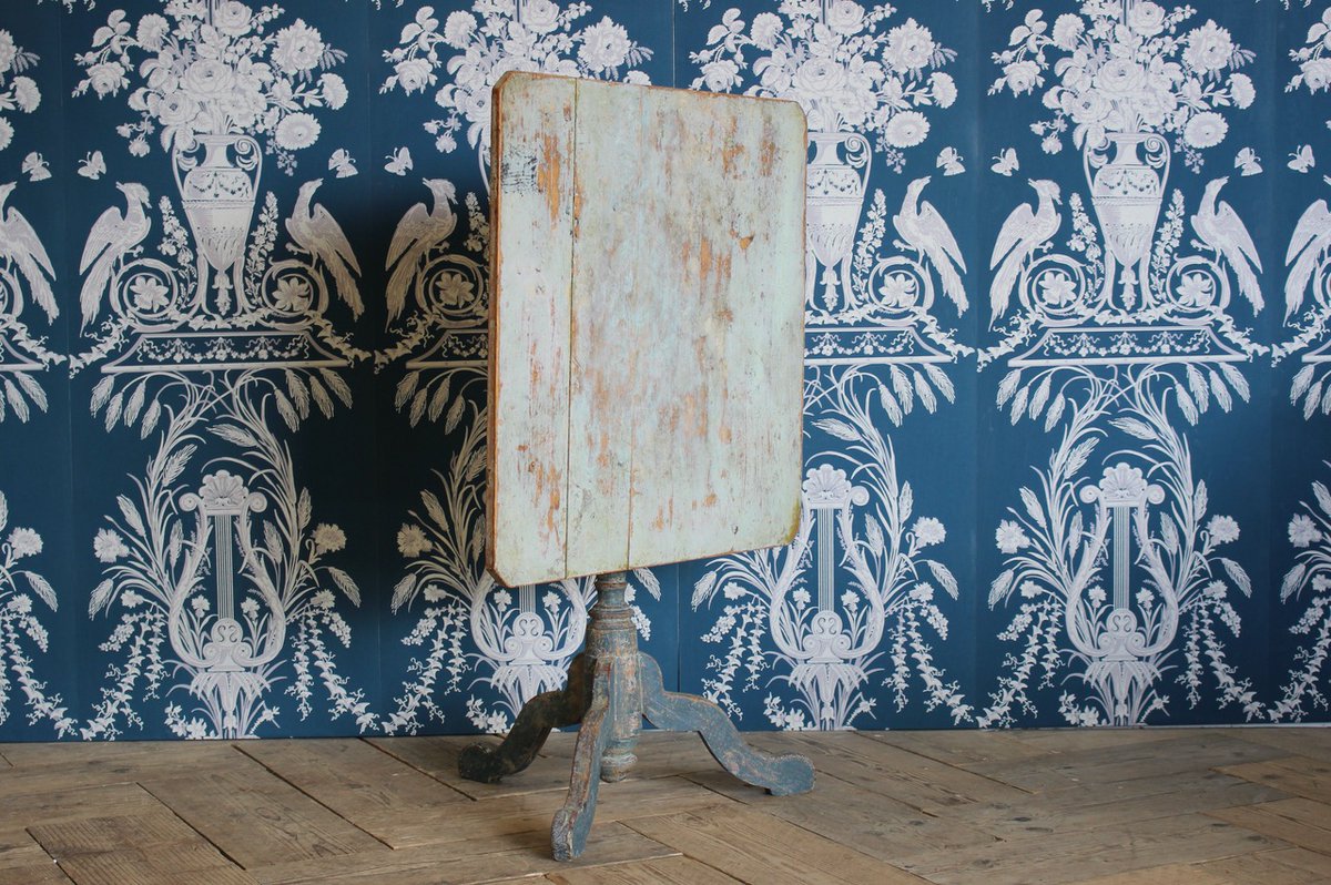 BrownriggUK's tweet photo. 18th Century Swedish Provincial Tilt-top Painted Table
https://t.co/f5GMhnVNXl
#paintedtable #tilttoptable #antiquetable #antique #furniture #paintedfurniture https://t.co/v6T0l0plVP