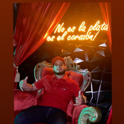 holguin_duvan's tweet photo. #NuevaFotoDePerfil https://t.co/OHQo3IK0ds