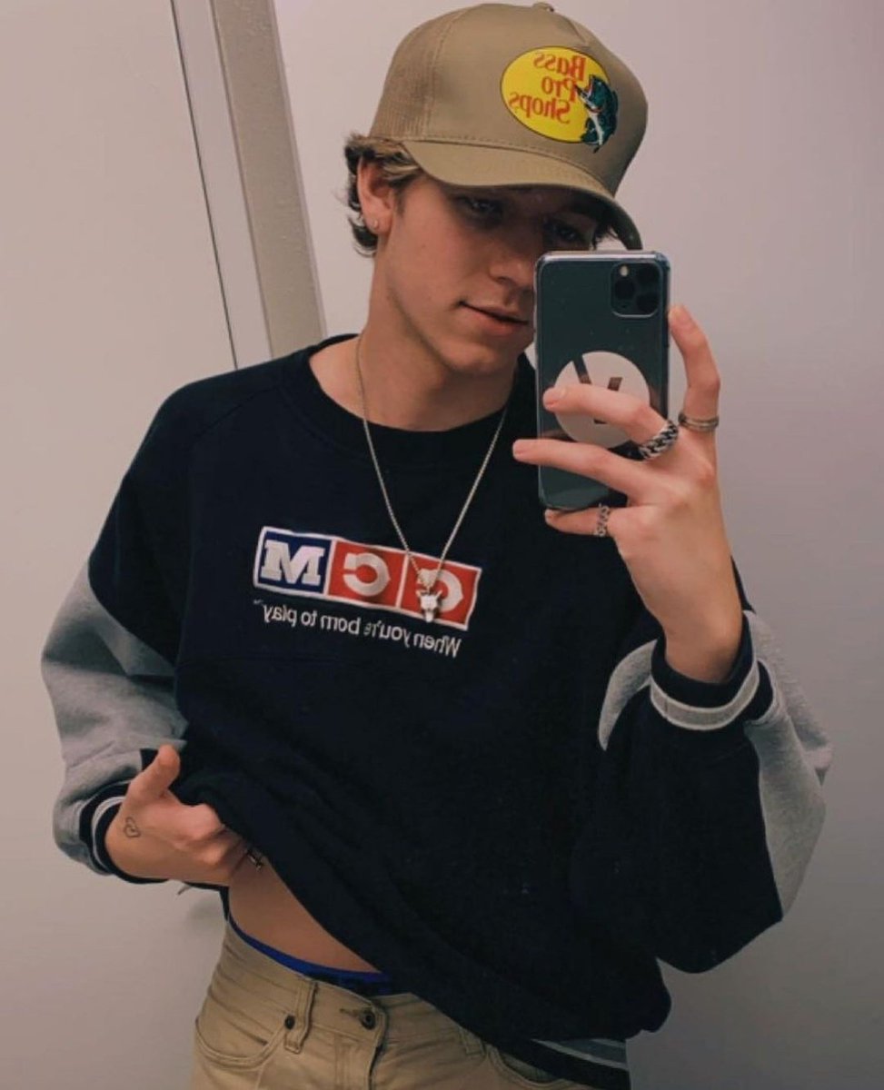 GioDegrassi_'s tweet photo. Días, bueno yo. ☀️ https://t.co/oS10KHv354