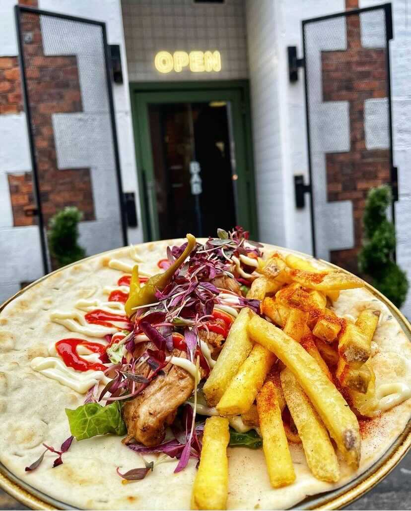 Happy World Kebab Day 🥙

There’s only one way to celebrate… treat yourself!

📸 <a href="/bab_mcr/">BAB</a>

#worldkebabday #fridaytreat #hospitality #hospitalityindustry #hospitalitymanagement #hospitalitymarketing #hospitalitylife