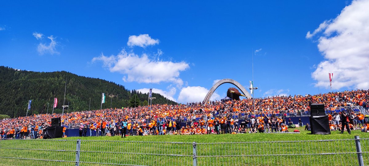 mesandor's tweet photo. Oranje Armada aka the great fans of @Max33Verstappen at the @redbull Ring!

#f1 #AustrianGP #Spielberg #MaxVerstappen #OranjeArmada #MaxFans @VerstappenCOM #AutosportEsFormulaMagazin #FormulaHUPodcast https://t.co/RnHIAqYj0r
