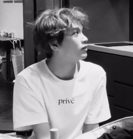 thehaec's tweet photo. comfy haechan in b&amp;w 😞 https://t.co/cktisIgU24