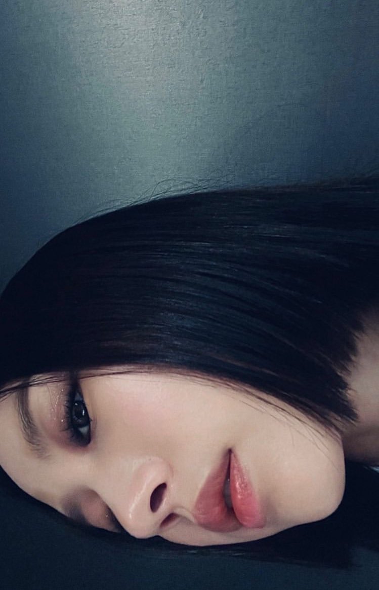ㅤㅤ
Jadi kepikiran ingin potong rambut...
ㅤㅤ
