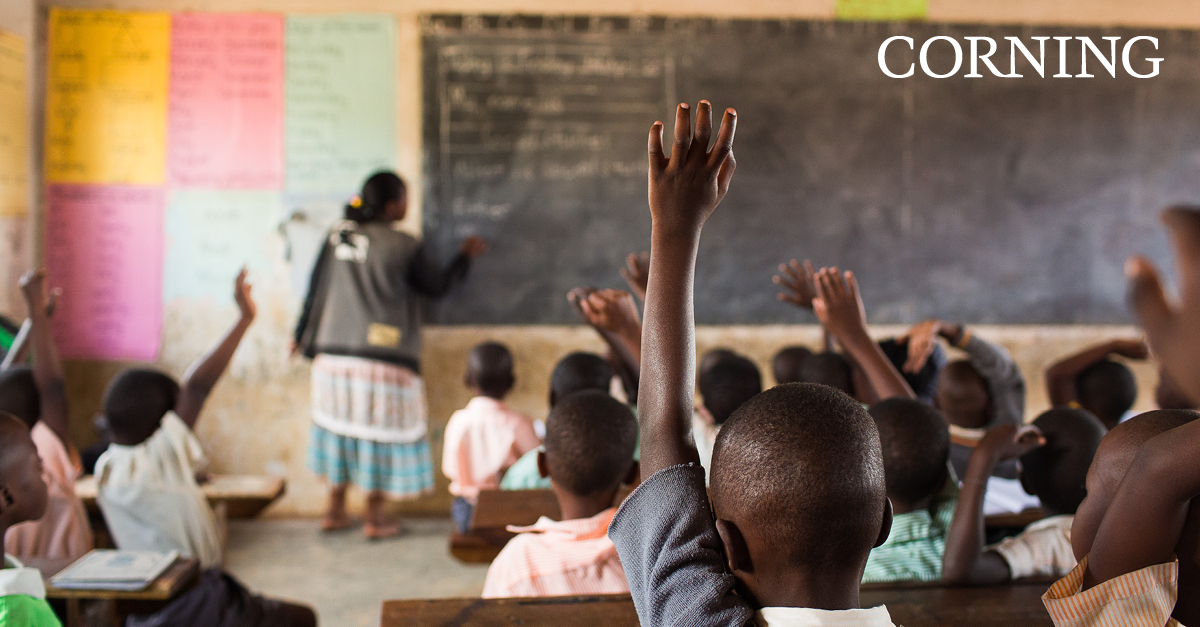 CorningOpComm's tweet photo. For many remote and underserviced communities, such as those in rural Uganda, lack of infrastructure can prohibit access to broadband. Learn how we helped bridge the #connectivitygap with our products: https://t.co/SG8YBPEMhS
#FibertothePeople #Sustainability https://t.co/lnxIVGsfHM