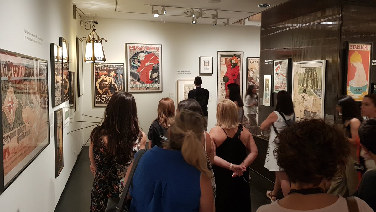 Visita a l'expo "Cartells de la vida moderna" a #EE2022 de <a href="/MIELleida/">MIE Lleida</a> <a href="/FMRPc/">FMRPedagògica</a>