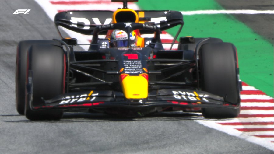 Verstappen tops important FP1 in Austria