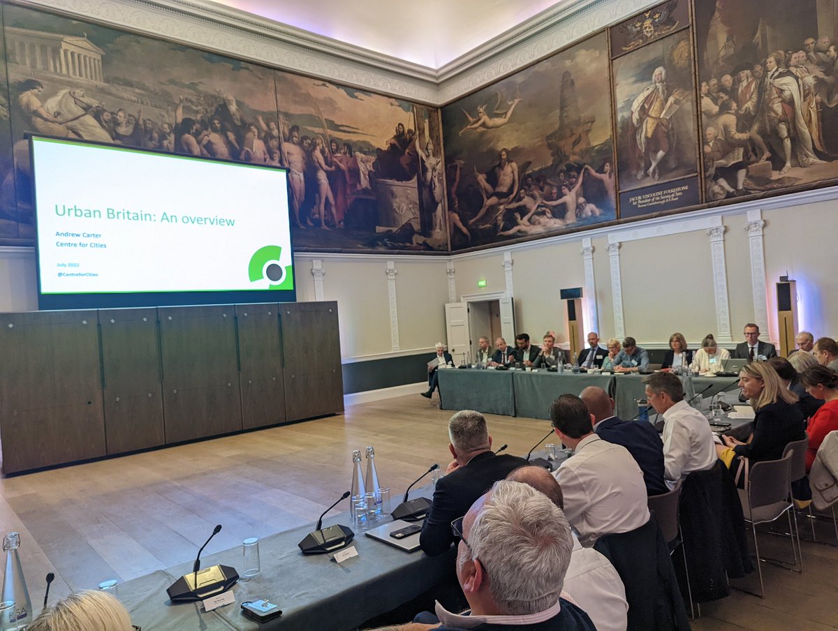 Thank you so much to <a href="/theRSAorg/">The RSA</a> for partnering with us and inviting us to launch our new Urban UK Commission in their magnificent Great Hall. <a href="/AndrewCities/">Andrew Carter</a> is first up to speak on scale and economic role of cities. <a href="/CentreforCities/">Centre for Cities</a>