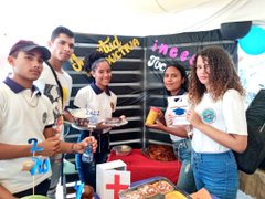 Incesocialista's tweet photo. #8Jul | BachilleresProductivos del Liceo "Manuela Lugo de Reyes", formados por @INCESFALCON1, participaron en  el Encuentro Pedagógico de Saberes y Haceres, donde demostraron los conocimientos adquiridos para obtener su perfil productivo.

#FórmateEnElInces https://t.co/cpraNe85V6