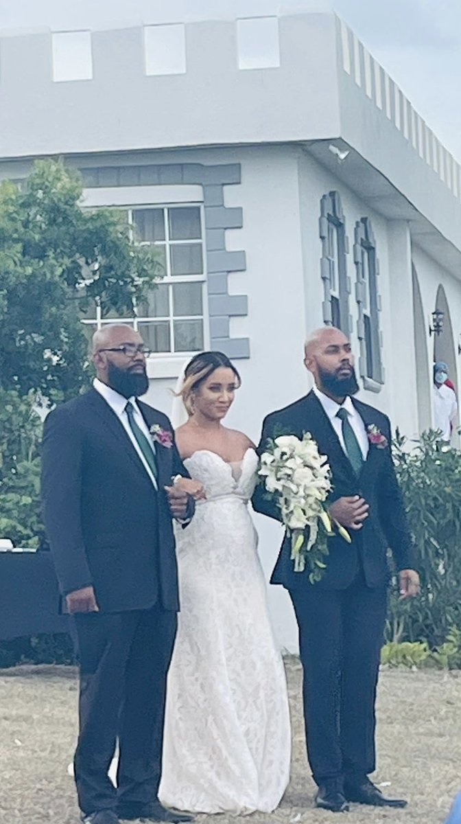 My wedding day at Castles in Paradise Villa Resort… Memories are made🇱🇨