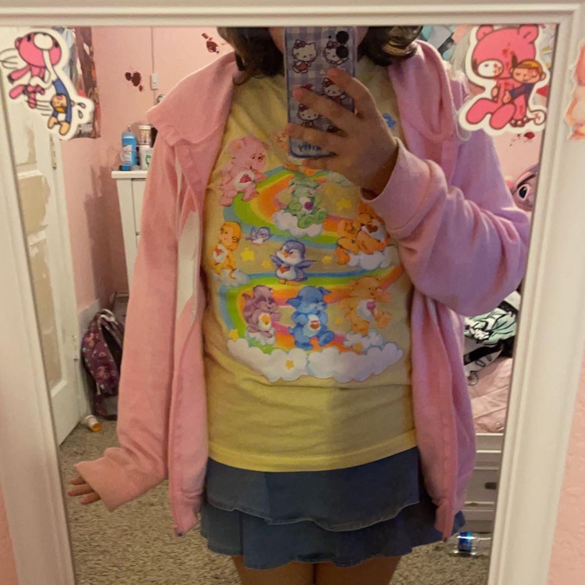 strawbunzie's tweet photo. Pic dump #kawii #fitcheck #softcore #cutecore #sanrio #gloomybear #gurokawaii #anglecore #animecore #voidcore #webcore #strawberries #dollcore https://t.co/vFjPiqByHb