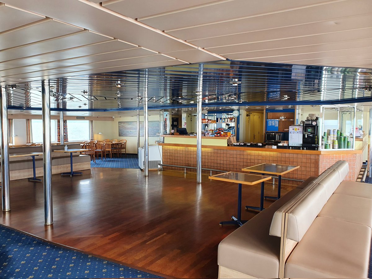 Tim Cycles The Coast tweet media