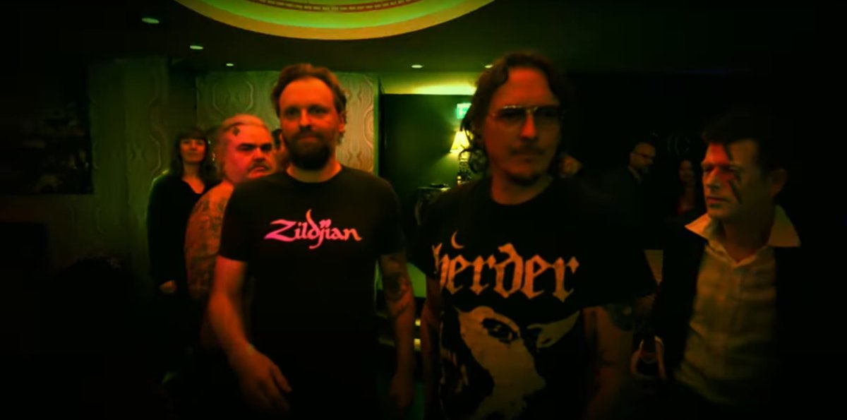 NMTHYPE's tweet photo. Laat je verscheuren door de Wolfpack van #TankZilla! Vandaag verkozen tot Video van de Week en per direct te zien via: https://t.co/EgheJxOrfc https://t.co/vVnxuZrTEO