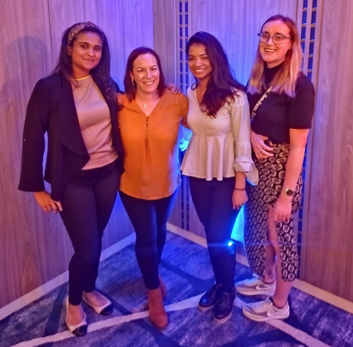 What a fantastic couple of days at the <a href="/BoneResearchSoc/">BRS</a> meeting in Manchester! So nice to catch up with old friends and colleagues and introduce my group to in-person conferences! Looking forward to next year's meeting already ☺️<a href="/janicesalena/">Janice Salena Pereira</a> <a href="/DanielaPM08/">Daniela</a>
