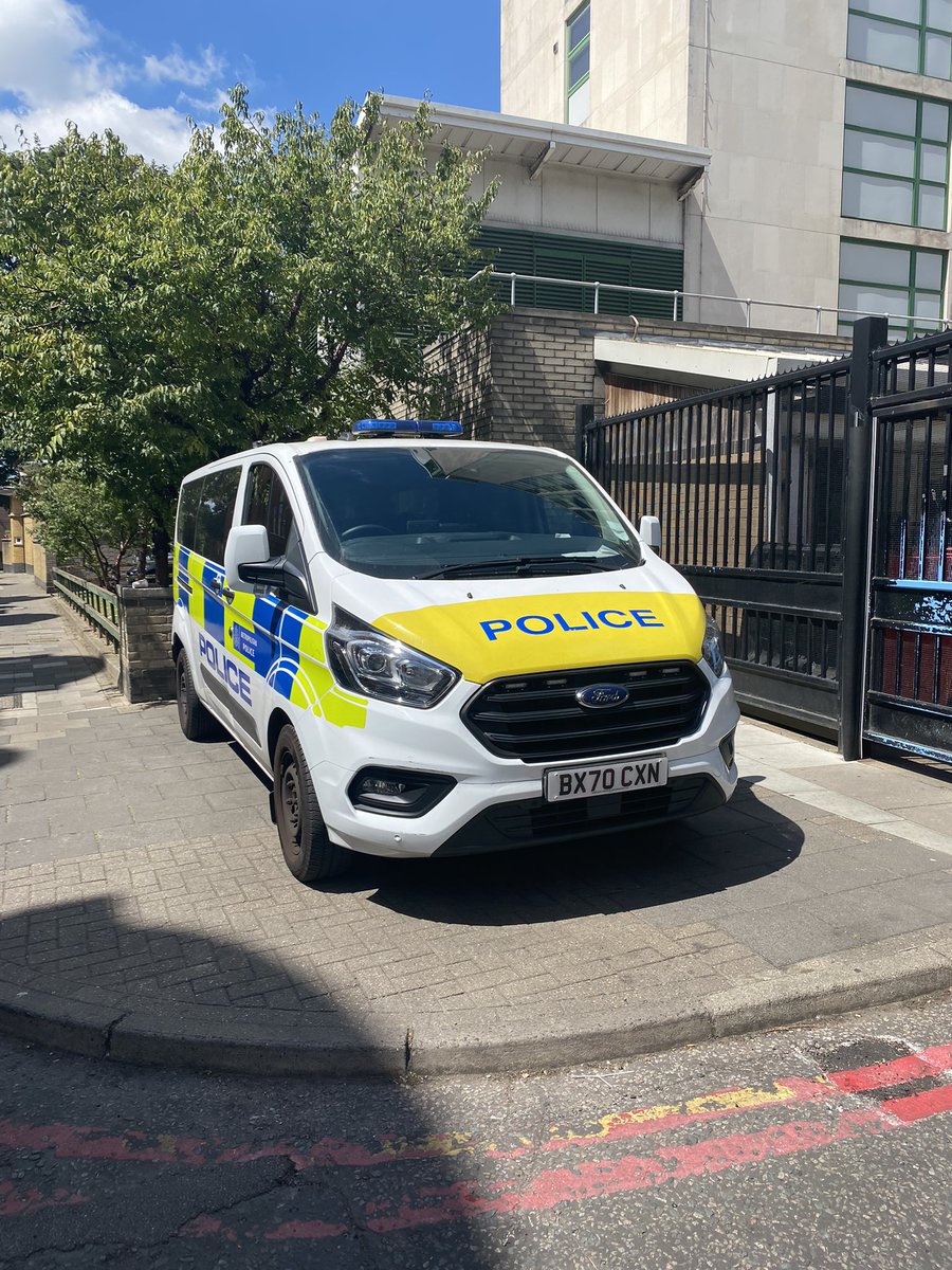 Hi <a href="/hackneycouncil/">Hackney Council</a> I’ve been on hold for 20 mins to report an illegally parked van outside #StokeNewington police station, as it’s the only way you will send traffic officers over to “observe it”. The van’s been parked there for nearly 1hr. Can you help? <a href="/HackneyLivingSt/">Hackney Living Streets</a>