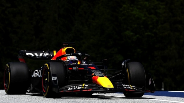 AUTOLOGACH's tweet image. Макс Ферстаппен быстрее всех в первой тренировке в Австрии 
➡ Читать далее autonavigator.moscow/maks-ferstappe…