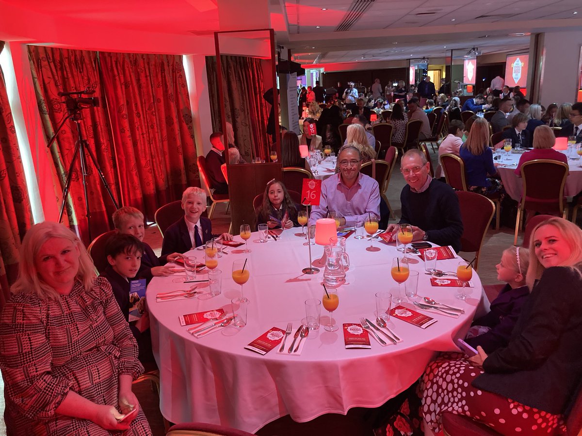 MoorAllertonPTA's tweet image. Team Moor Allerton raring to go at the Manchester Schools Awards this afternoon. We’re up for 3 gongs. Wish us luck! #MENSchools2022