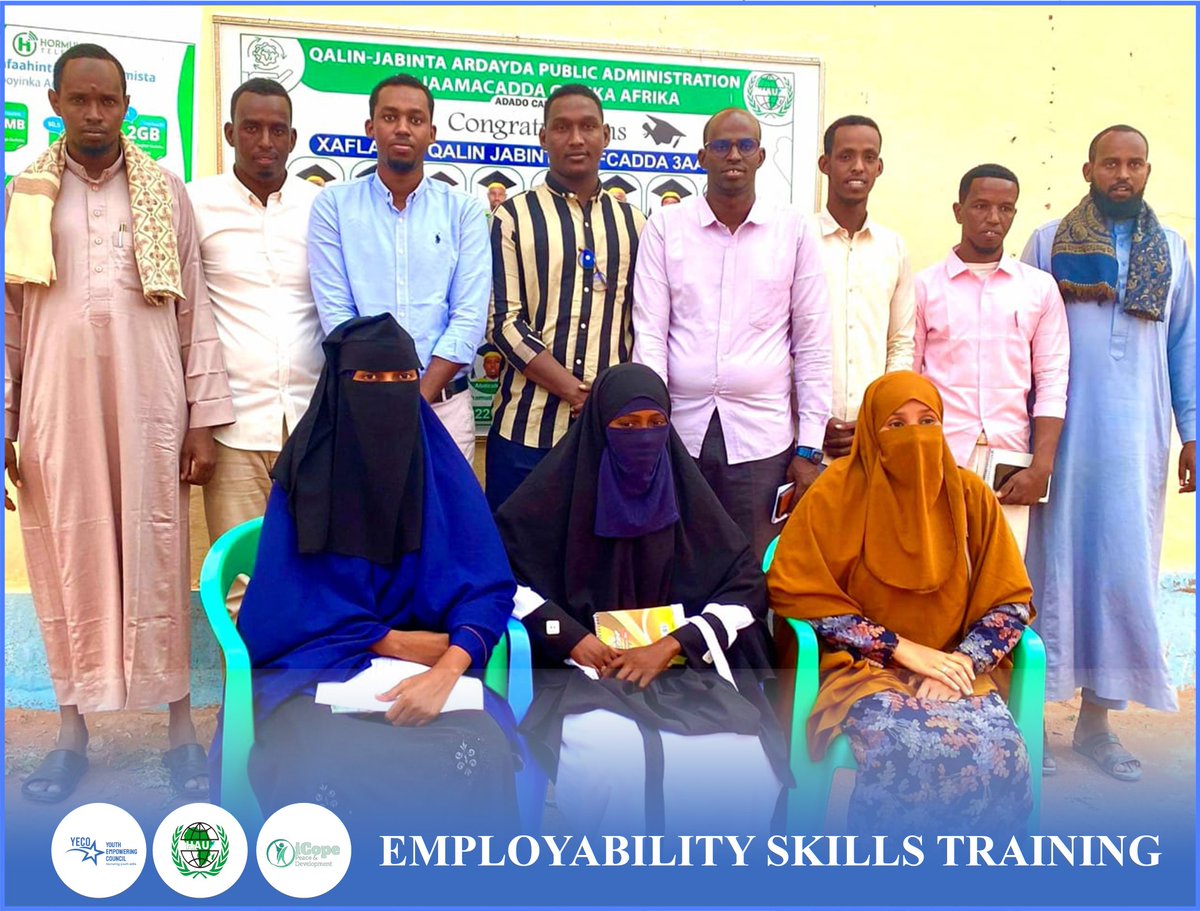YecoSomalia's tweet photo. In partnership with @HAUCadaado and @ICOPEsomalia we concluded one day training on employability skills with the aim of decreasing the rate of unemployment in Somalia. 

University students from different universities in Cadaado district benefited alot from the training. https://t.co/vMhjazAKbL