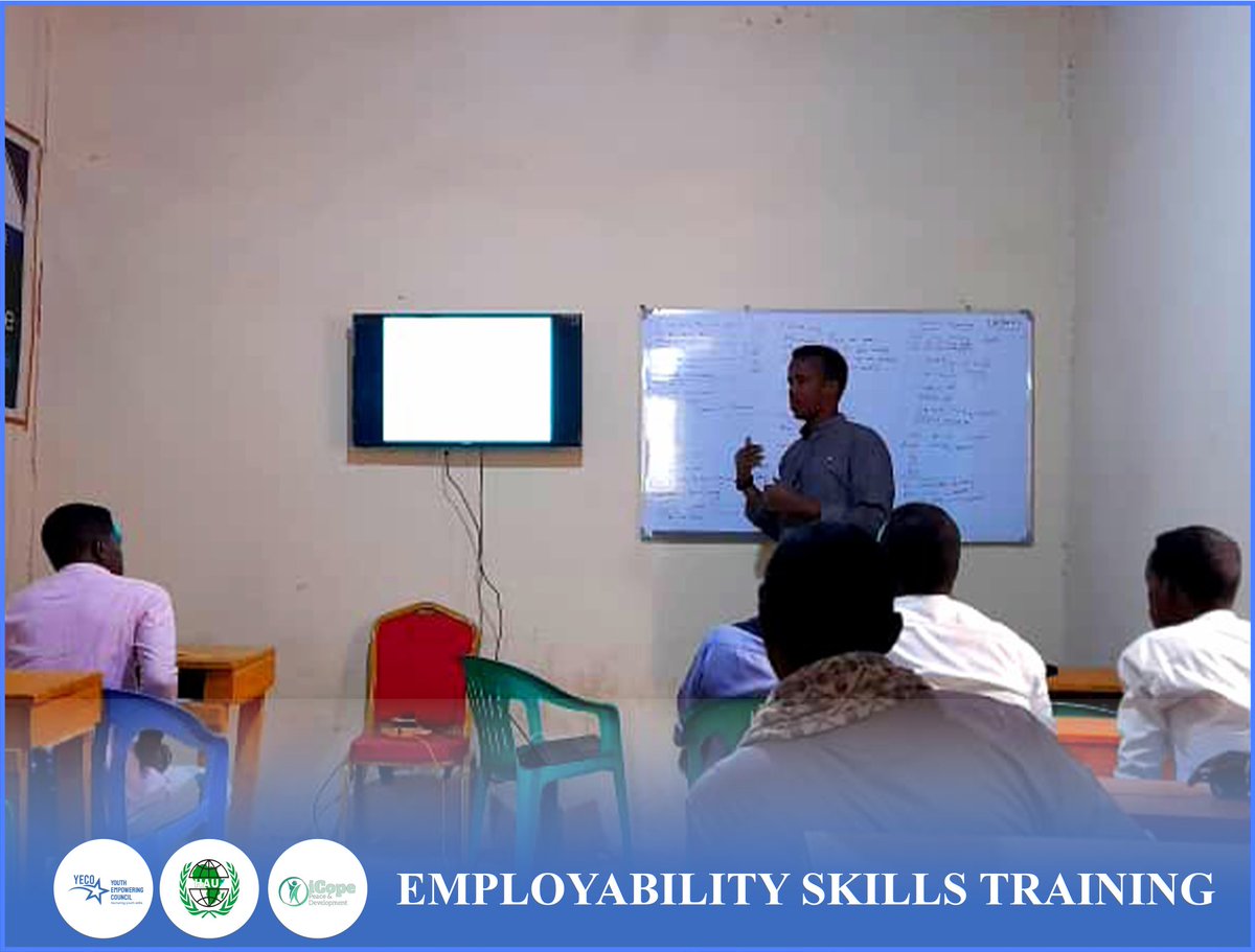YecoSomalia's tweet photo. In partnership with @HAUCadaado and @ICOPEsomalia we concluded one day training on employability skills with the aim of decreasing the rate of unemployment in Somalia. 

University students from different universities in Cadaado district benefited alot from the training. https://t.co/vMhjazAKbL