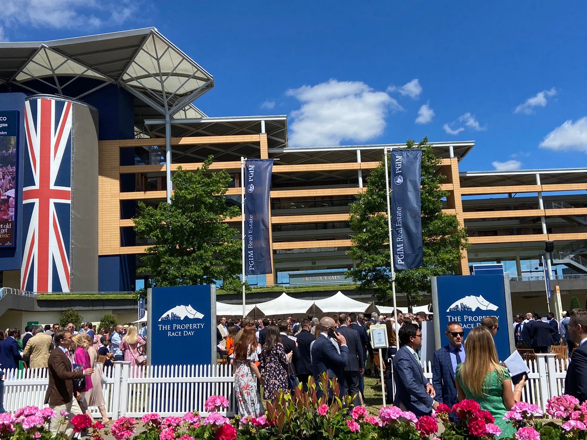 JSCComms's tweet photo. It’s such a thrill to see @propertyraceday back @Ascot after a three year hiatus 🤩

The Property Raceday is a fantastic initiative which raises money each year for charities who work with disadvantaged children 👏 https://t.co/OpTuc077Fr