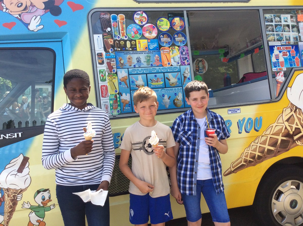 ASALeavers22's tweet photo. Finishing off the day with an Ice Cream 🍦☀️❤️ https://t.co/4BB8mKzdU4