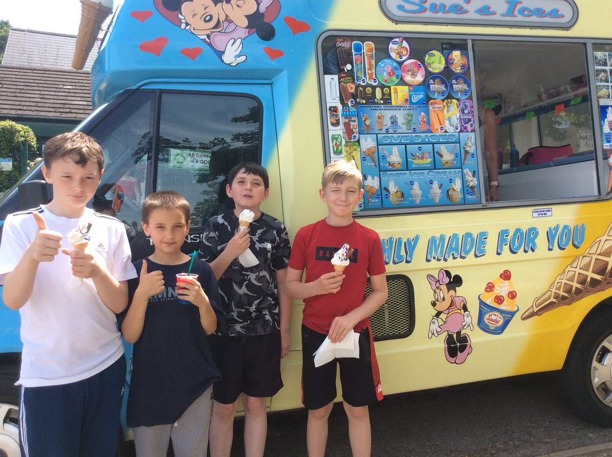 ASALeavers22's tweet photo. Finishing off the day with an Ice Cream 🍦☀️❤️ https://t.co/fU66cLdvU4