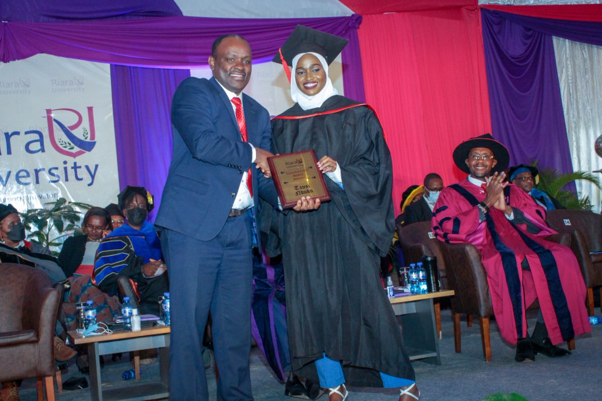 KENIAupdates's tweet photo. 2/2
During the ceremony, Dr. Tonny Omwansa presented the Innovators Merit Award to outstanding student innovators. @RiaraUniversity's motto is 'nurturing innovators' and KeNIA is committed to support entrepreneurship in universities, colleges and TVETs. #BeyondTenacity https://t.co/vPhf5VjF2l