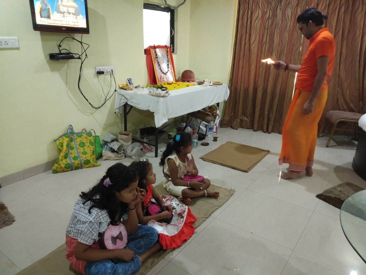 Arunpathak_In's tweet photo. जै माँ महाकाली जय माँ महालक्ष्मी जय माँ महासरस्वती।।#विहीसे।। https://t.co/Dxuz3EkUdQ