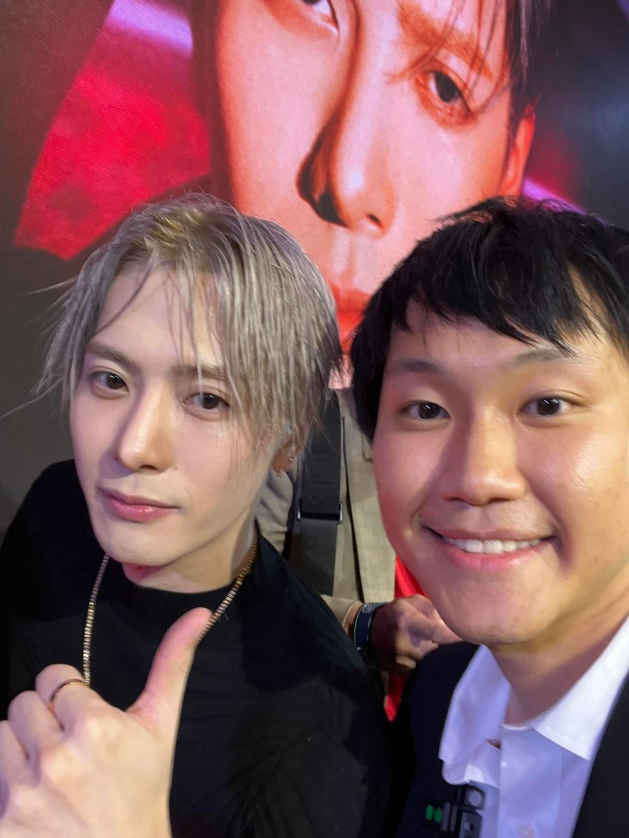 toppjirayut's tweet photo. ยินดีต้อนรับสู่เมืองไทยครับพี่แจ็ค! 🔥 https://t.co/AwYy5tJ7y7