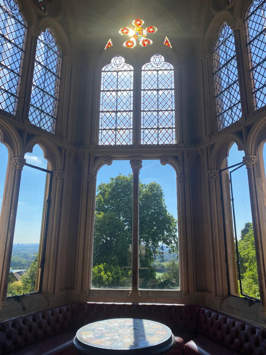 The view from the Vaughan Library at Harrow School where we welcome our summer students.  We couldn't have asked for a better day for the first day of summer school.

harrowschoolshortcourses.co.uk

#learnenglish #summerschool