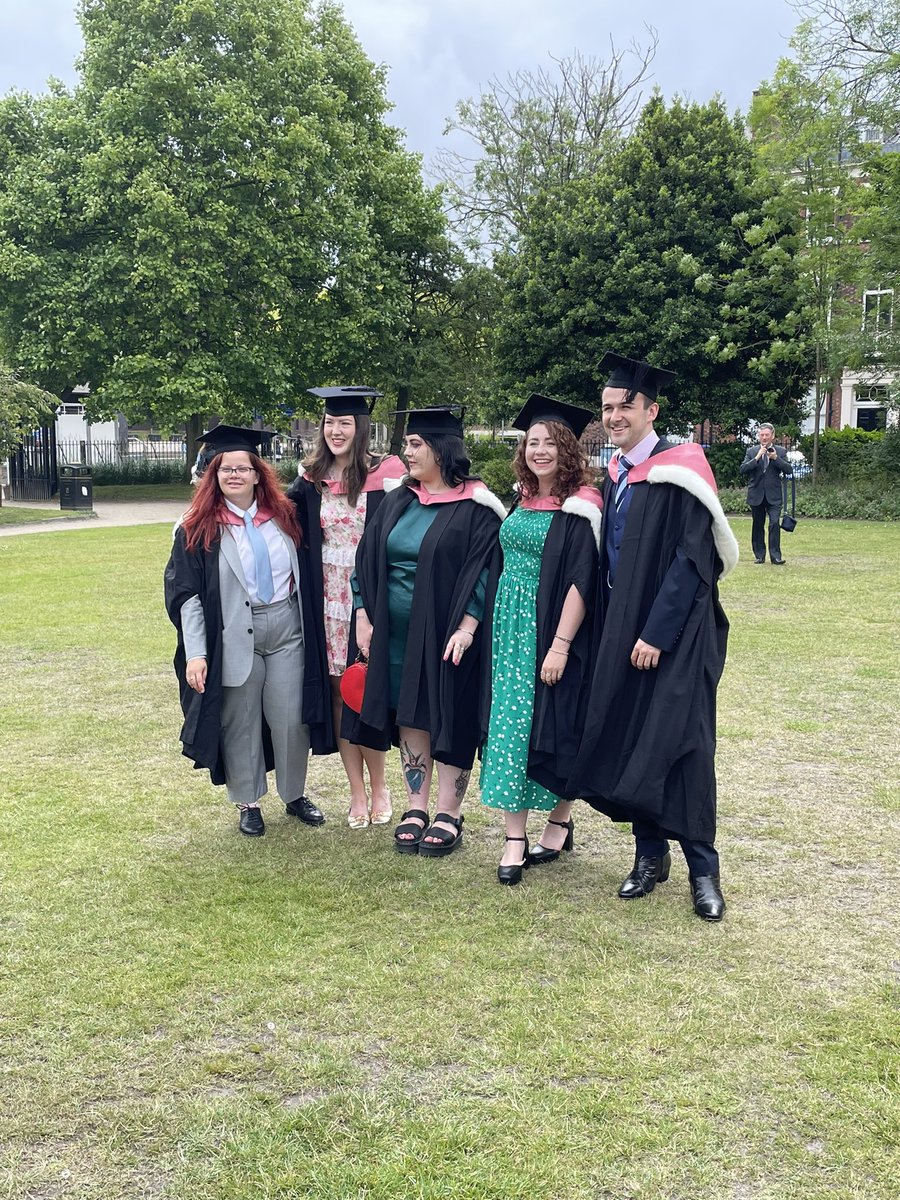 Cl707David's tweet photo. #Livunigrad https://t.co/229q98mYVc