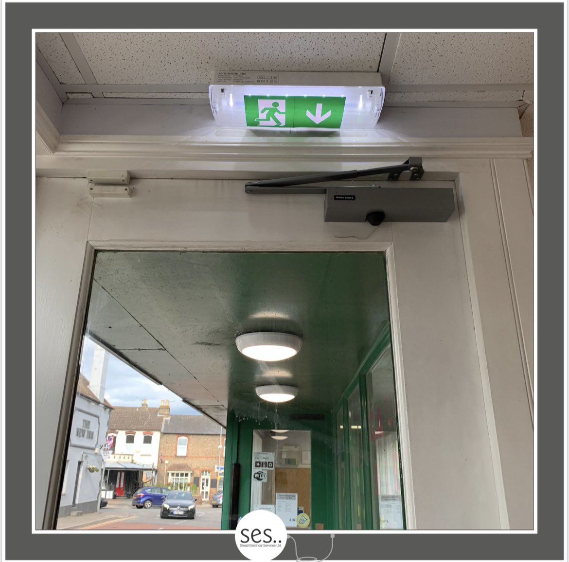 SteadElectrical's tweet photo. Another day another LED lighting upgrade β‘οΈ Completely new LED lights throughout the whole library π
Materials supplied by @YESSSElectrical
#library #lightingupgrade #led #steadelectrical https://t.co/fXdTodh2eO