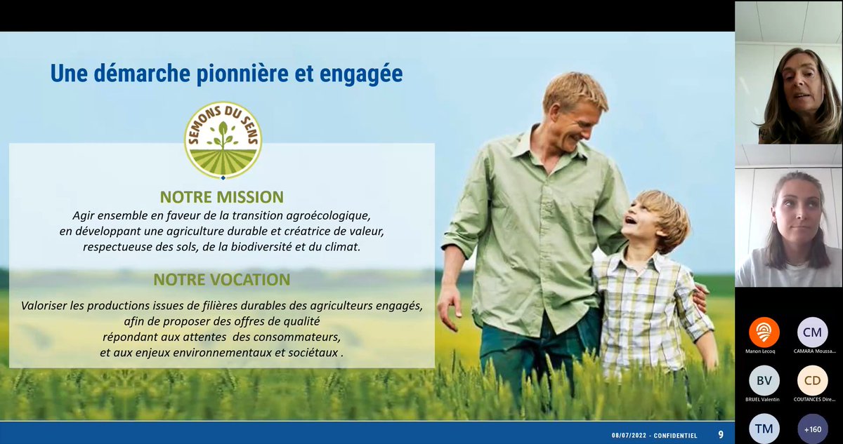 InVivoGroup's tweet photo. [#Live 🔴]

Nouvelle session de notre série #1week1topic ! 
Hélene Frey, directrice marketing  intervient auprès de nos collaborateurs pour expliquer #SemonsduSens : notre démarche de filières de qualité et responsables. 🌾 

#WeShare ⤵️ https://t.co/57jqxwWnJ8