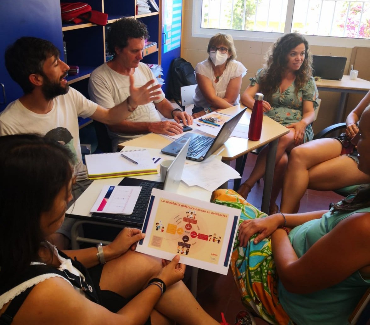 J_Montsalvatge's tweet photo. Aquest matí formació amb un gran equip a @Escuela2CoopV. El @lid_barcelona i @escolapiacat compartint aprenentatges. #Lideratge #Itineraris #Projectes https://t.co/hF46nj2I99