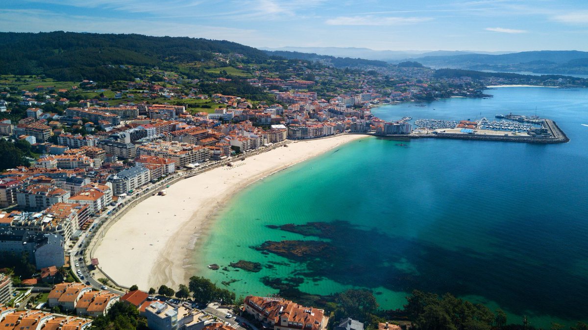 Viajitos's tweet photo. Descubre SANXENXO el Cáribe de Galicia, dejate enamorar por sus playas, su gastronomia, sus tiendas, sus actividades de ocio...Visita https://t.co/n8DfgMofd5 Destinos encantadores, información turistica, rutas e itinerarios para ayudarte a planificar tus vacaciones perfectas! https://t.co/LXi4MW3WT7