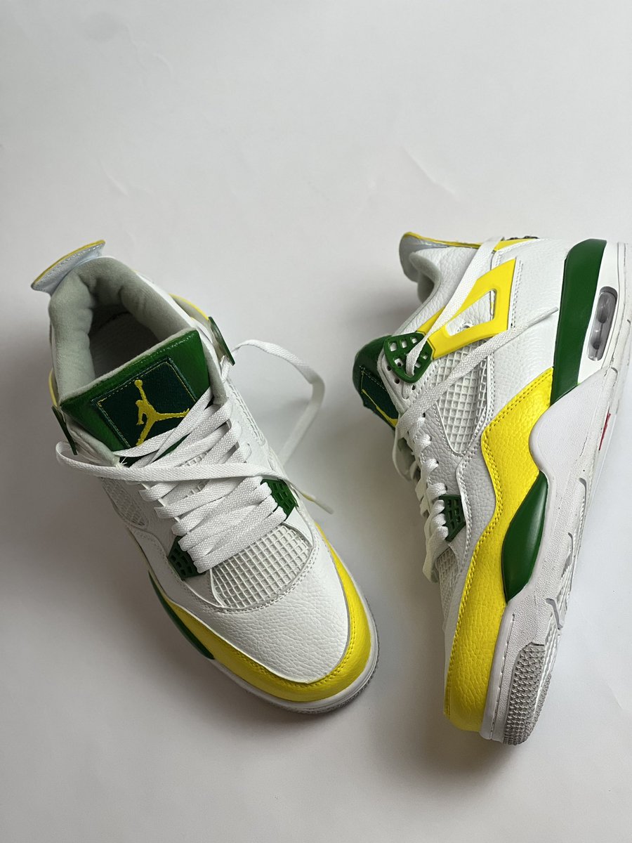 Sneakerfreeak23's tweet image. RT if you’d wear these