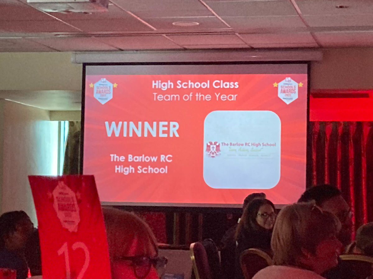 TheBarlowRC's tweet image. IT&apos;S A WIN! TEAM OF THE YEAR AWARD!

We are so proud of our Anti-Bullying Ambassadors. Well done Team Barlow @SchoolsAwards 
 
 #MENSCHOOLS2022
#TheBarlowRC