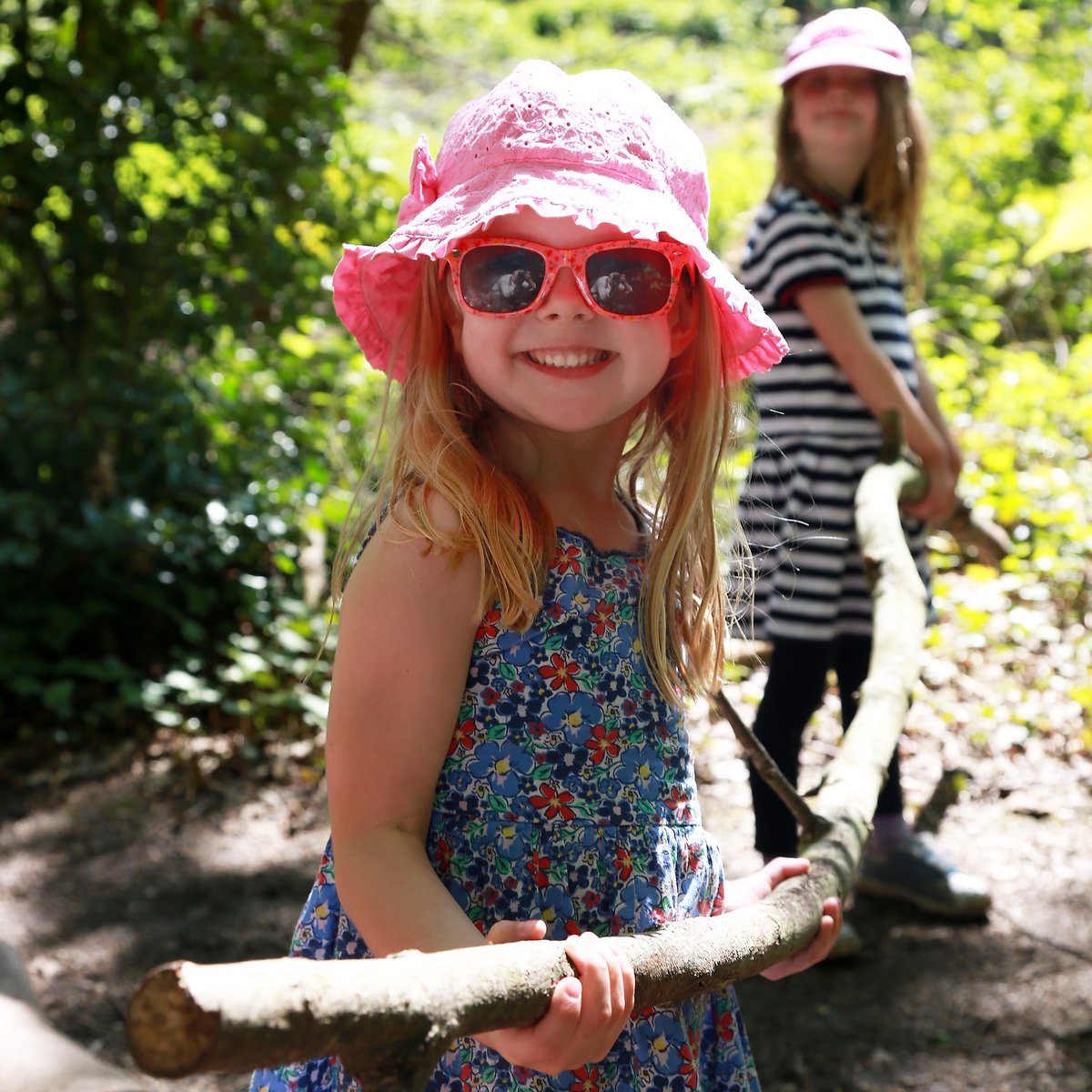 The sun is shining ☀️! If you're out and about this week, be sure to keep hydrated, apply plenty of suncream, and keep to shady spots where possible.