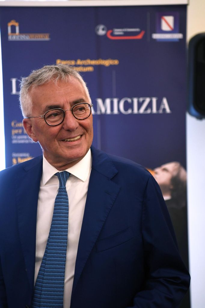 SymbolaFondazio's tweet photo. Domani @#AndreaPrete @unioncamere tra i protagonisti del #seminarioSymbola per contribuire a dare una definizione della #sostenibilità di oggi nella sessione conclusiva. 
🎥 Programma e diretta streaming 👉https://t.co/oTAg7TqX1d

@erealacci https://t.co/CBnnZIEmTc