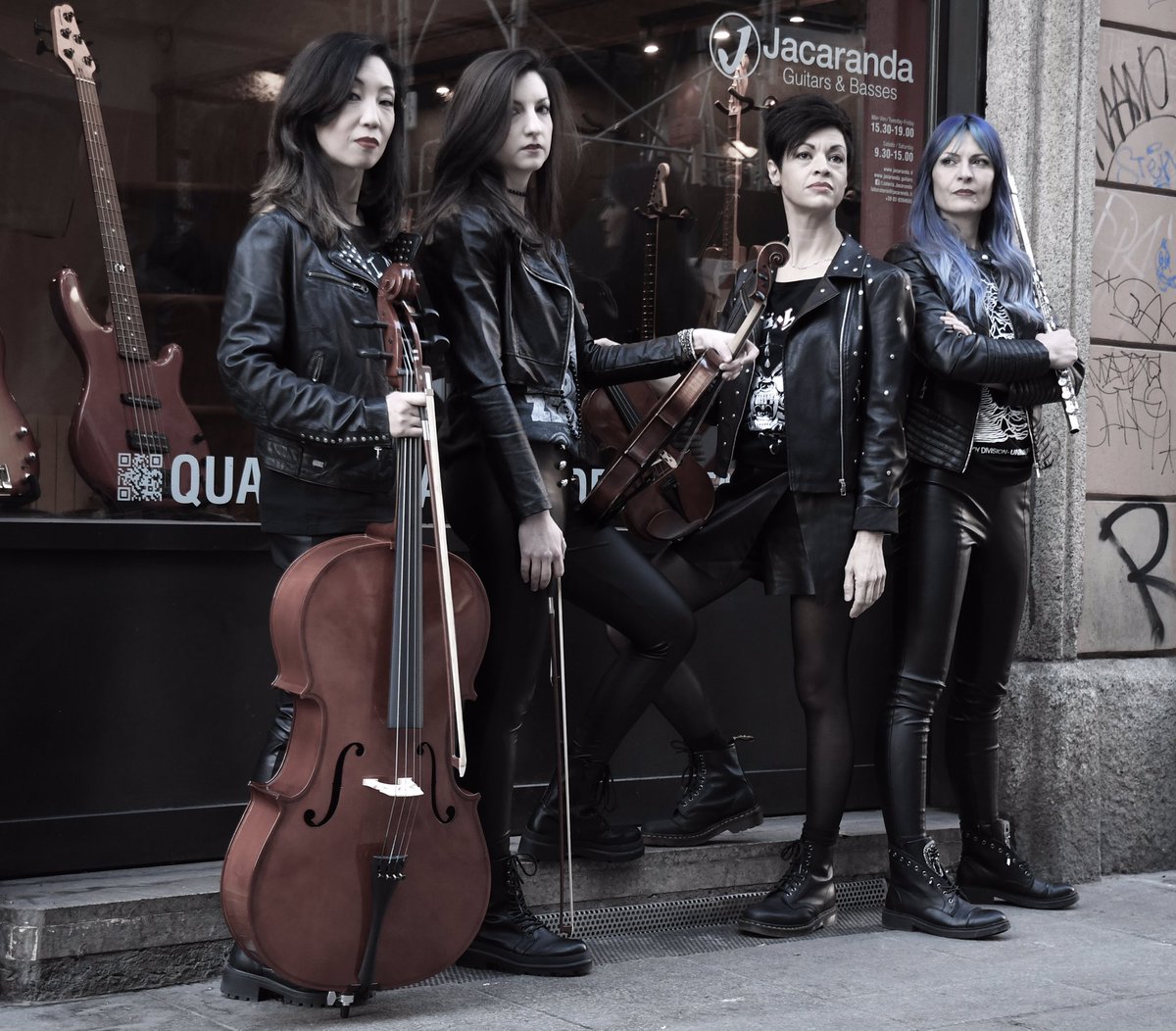 AffinisConsort's tweet photo. Giovedí 14 Luglio al BAM 
#D4RKYquartet &amp; #Saturnino https://t.co/liLfLCSrJi