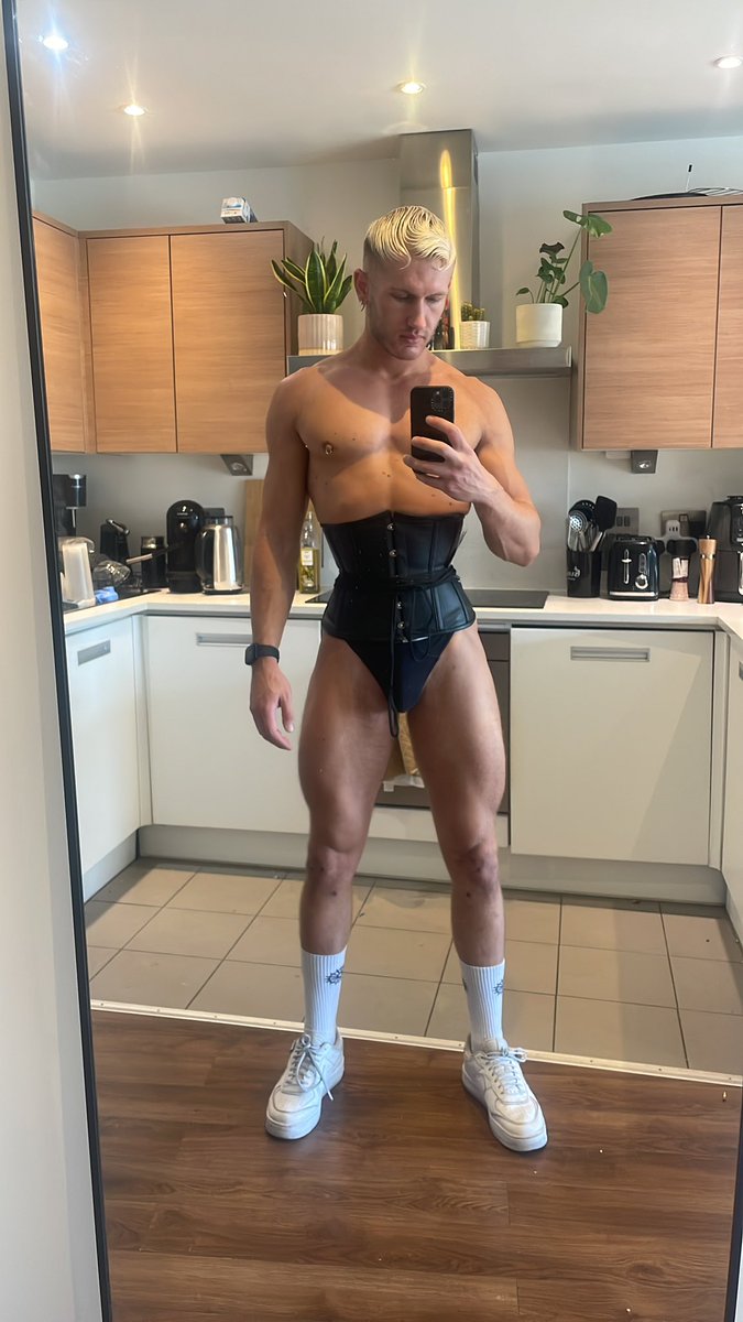 A new corset day is always a good day