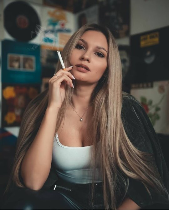 SweetLou tweet media