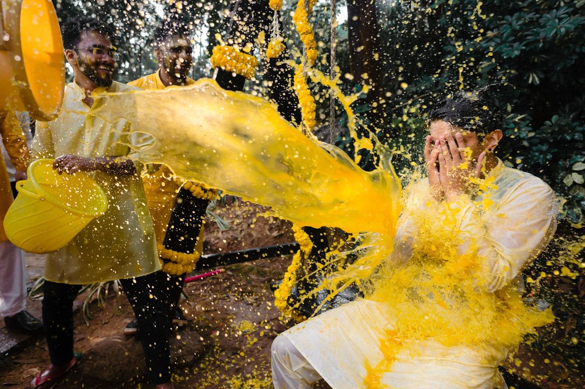 NikonIndia's tweet photo. Be it in monochrome or in color, the traditions, fun, and splashes of love will remain the same!
Image Courtesy: #NikonExpertive Raj RJ
Shot on Nikon Z 6, NIKKOR Z 20mm f/1.8 S
#Nikon #NikonIndia #NIKKOR #NikonZ6 #NikonPhotography #FullFrameCamera https://t.co/0PnpRNCVzi