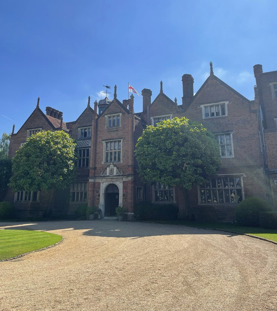 WakeUpCallPR's tweet photo. Our #Revenue #Consultant Kate joined the Thames Valley Regional #Hotel Sales Meeting hosted by @visitwindsor at the wonderful @GreatFosters this morning on behalf of our #clients!

It is fantastic to network with the local #hospitality community! https://t.co/5bRJ4w2qYc