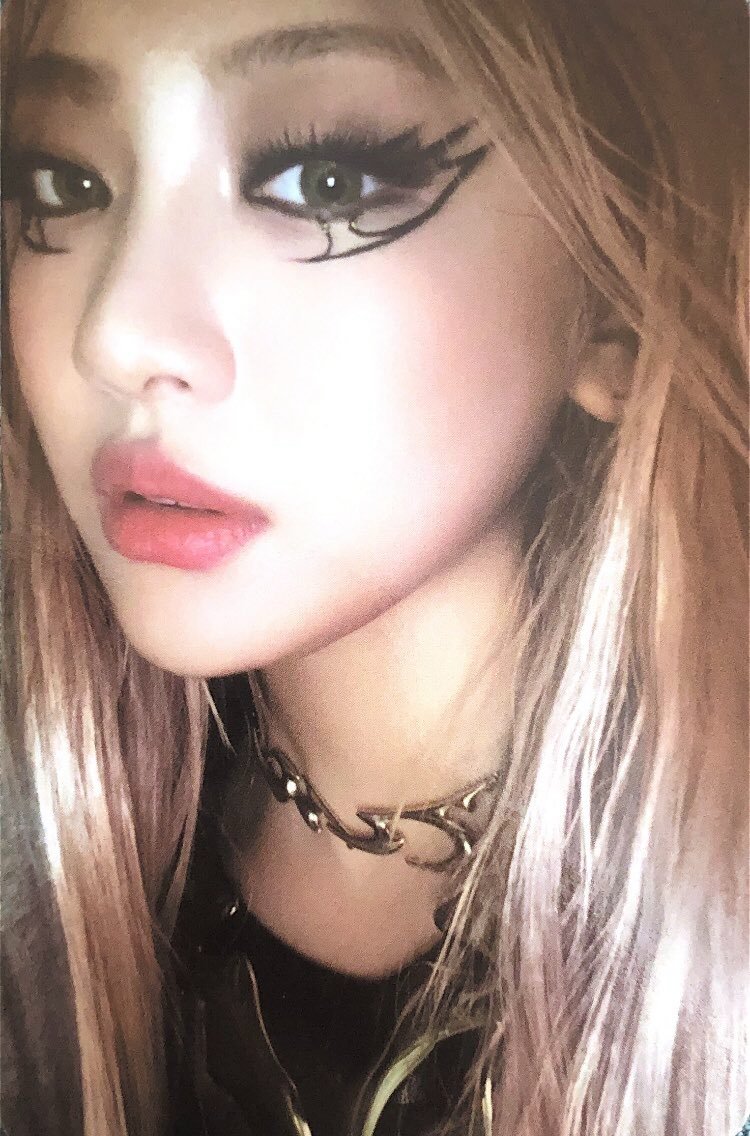 yizhuodaily's tweet image. THIS NINGNING PC.... IM GONNA FAINT U GUYS