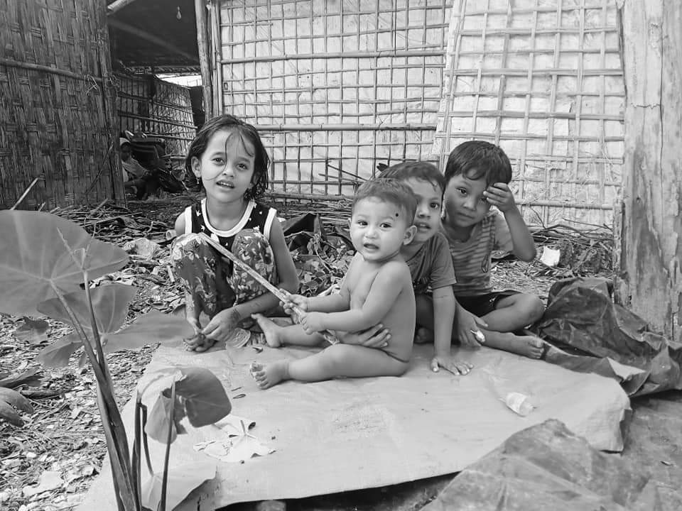 RRU125's tweet photo. No school to learn, no playground to play for Rohingya Refugee child!
#GoBackRohingya
#GoingHome https://t.co/OyEwPZCCRw