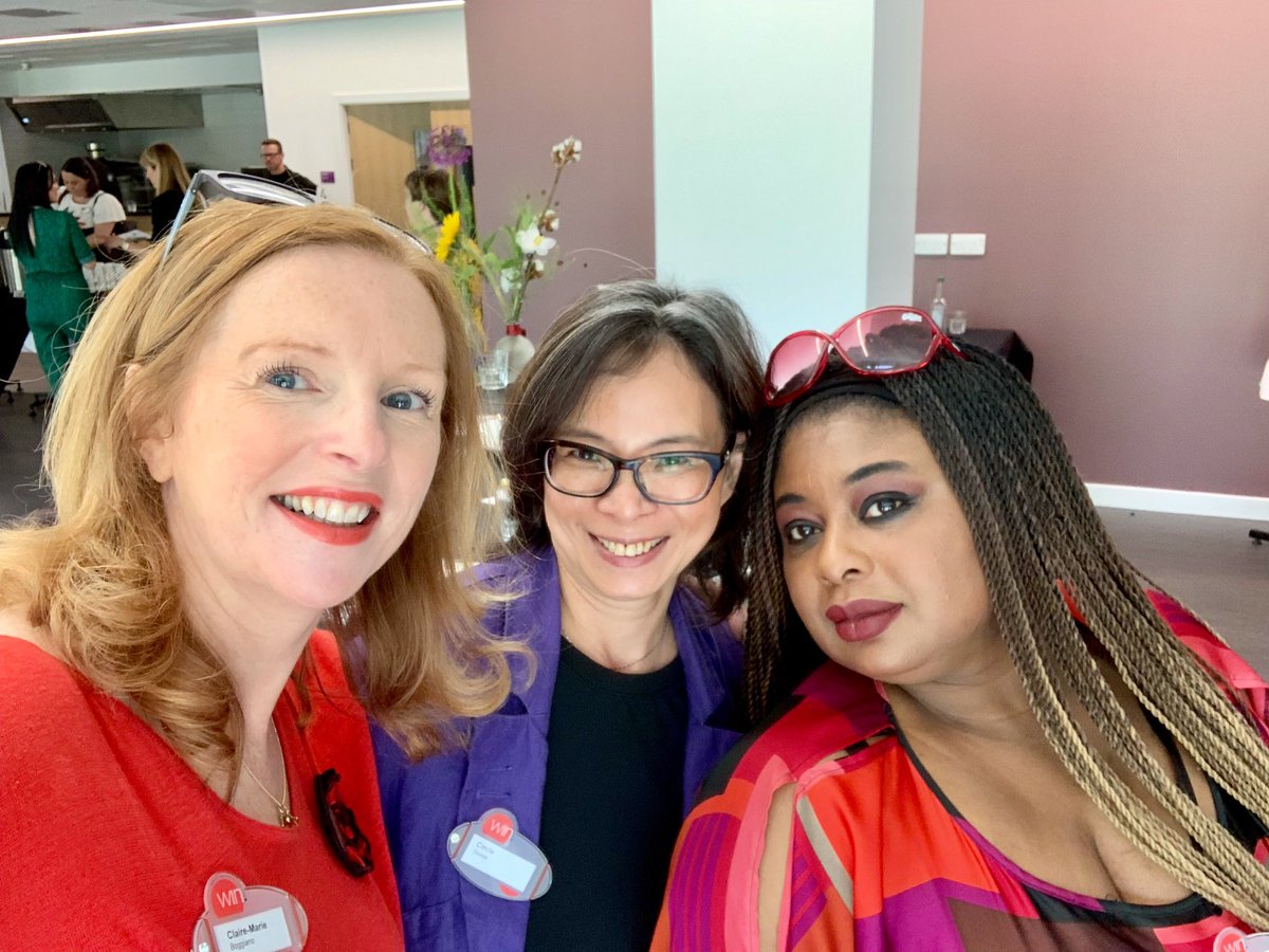 Zebra_carol's tweet photo. @CMBoggiano @KristinEngvig @evefrancisholt @HelenPankhurst @LucyDanger @RRH_HRH @nazirafzal @johnrobb77 @CarolineKende @isabellaphoenix Can’t believe it was a week ago!
T’was a grand do, you missed a good one @KristinEngvig - thank you once again for my award 🥰 
Hopefully see you soon. 
Throwback to our last in person #WINManchester 2019 with a fine selection of O’Grady’s 😆 https://t.co/dviihBRETI