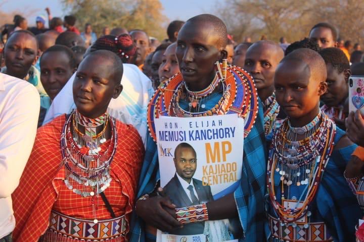 I Love the Love of my people. Asanteni