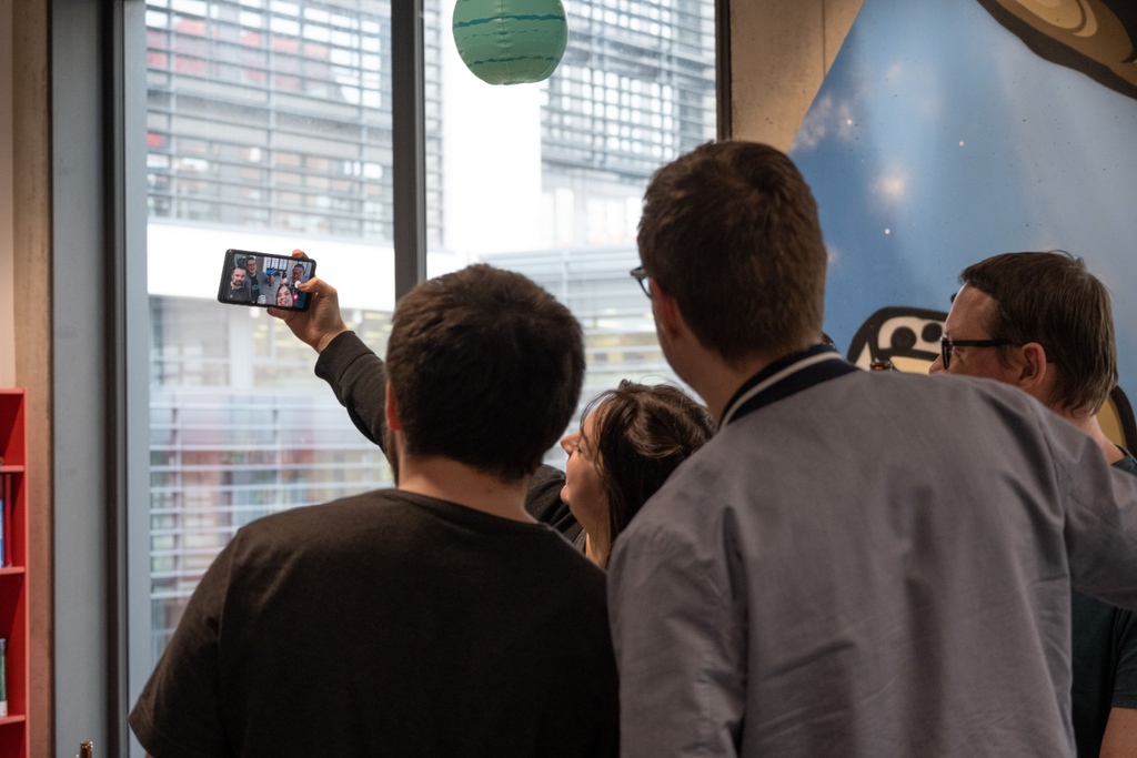 Tadaweb's tweet image. Every Friday our crew gets together for a happy hour time to relax from the hard work during the whole week 🍹 This is a moment to enjoy a good time together with drinks, laughs, games, and more!

Happy Friday Folks 🚀
#techcompany #luxembourg #tadaweb