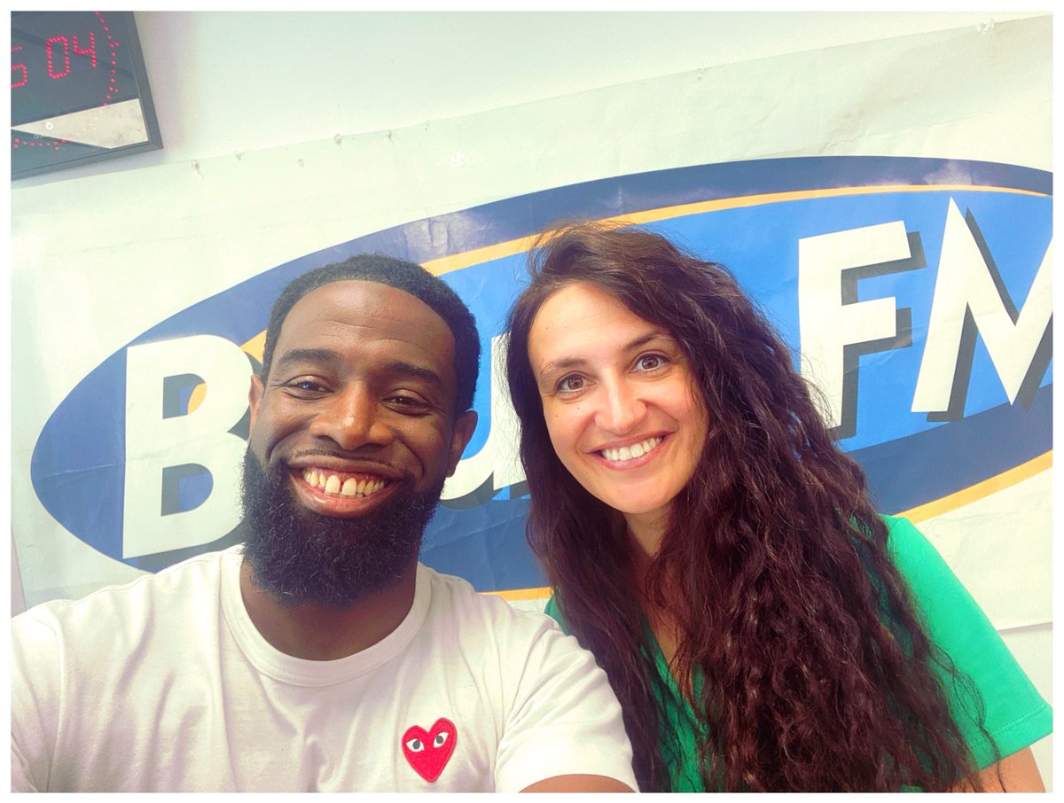 Avec @philipperobichon, on parle de «  Un mec c’est comme un appart » dans « À votre santé »sur @beurfm_officiel ! 
<a href="/editionsfirst/">Editions FIRST</a> <a href="/Mabrook80s/">Mabrouk Reguigui</a>