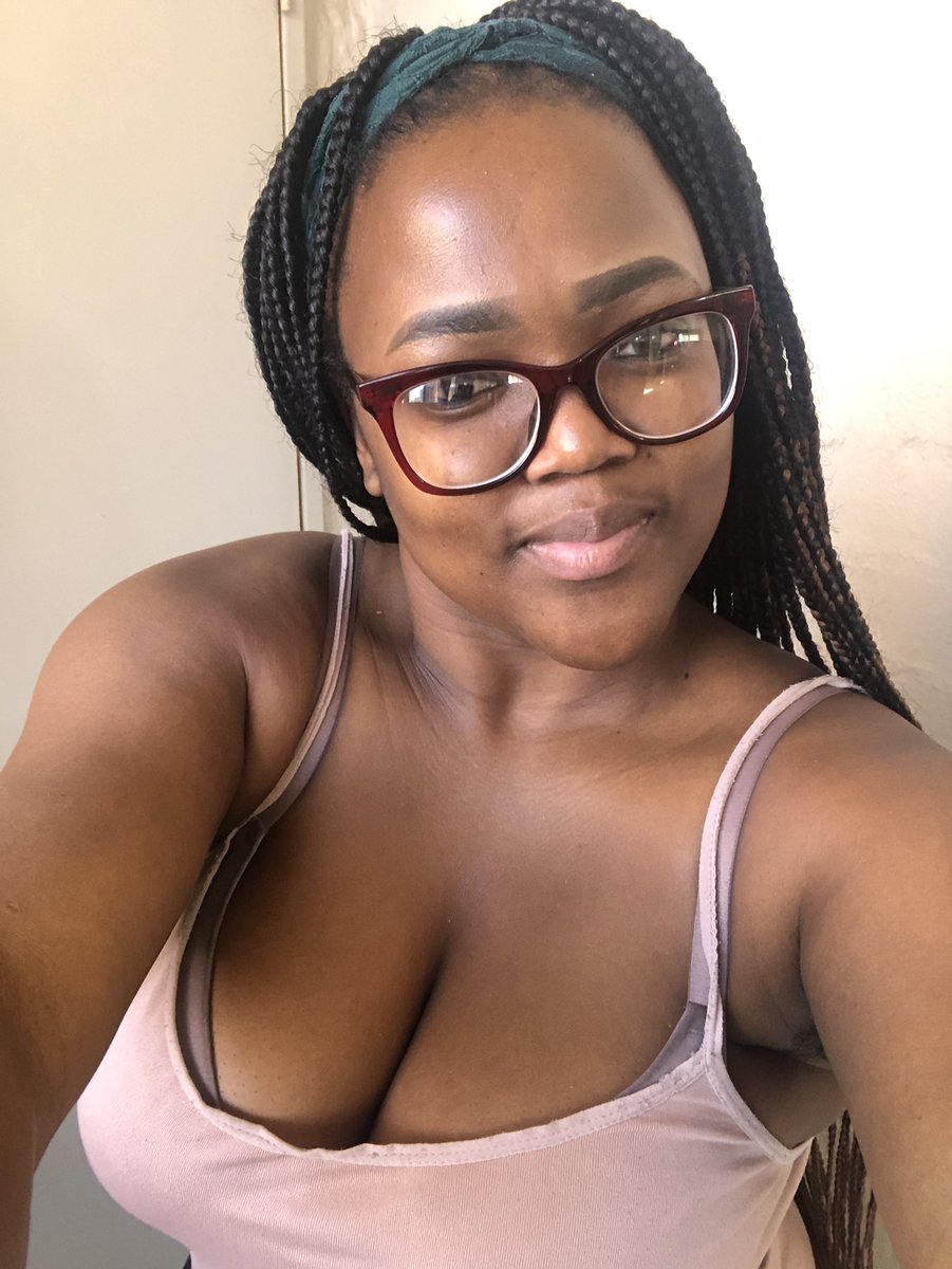 DimakatsoS05's tweet photo. @CapitecBankSA Celebrating new life,good health,finally getting myself a new pair of spectacles after Saving for months ,am celebrating new place ,healing & More ☺️💕🤩#LiveBetterMoments @CapitecBankSA https://t.co/xp6TGiM0Ei
